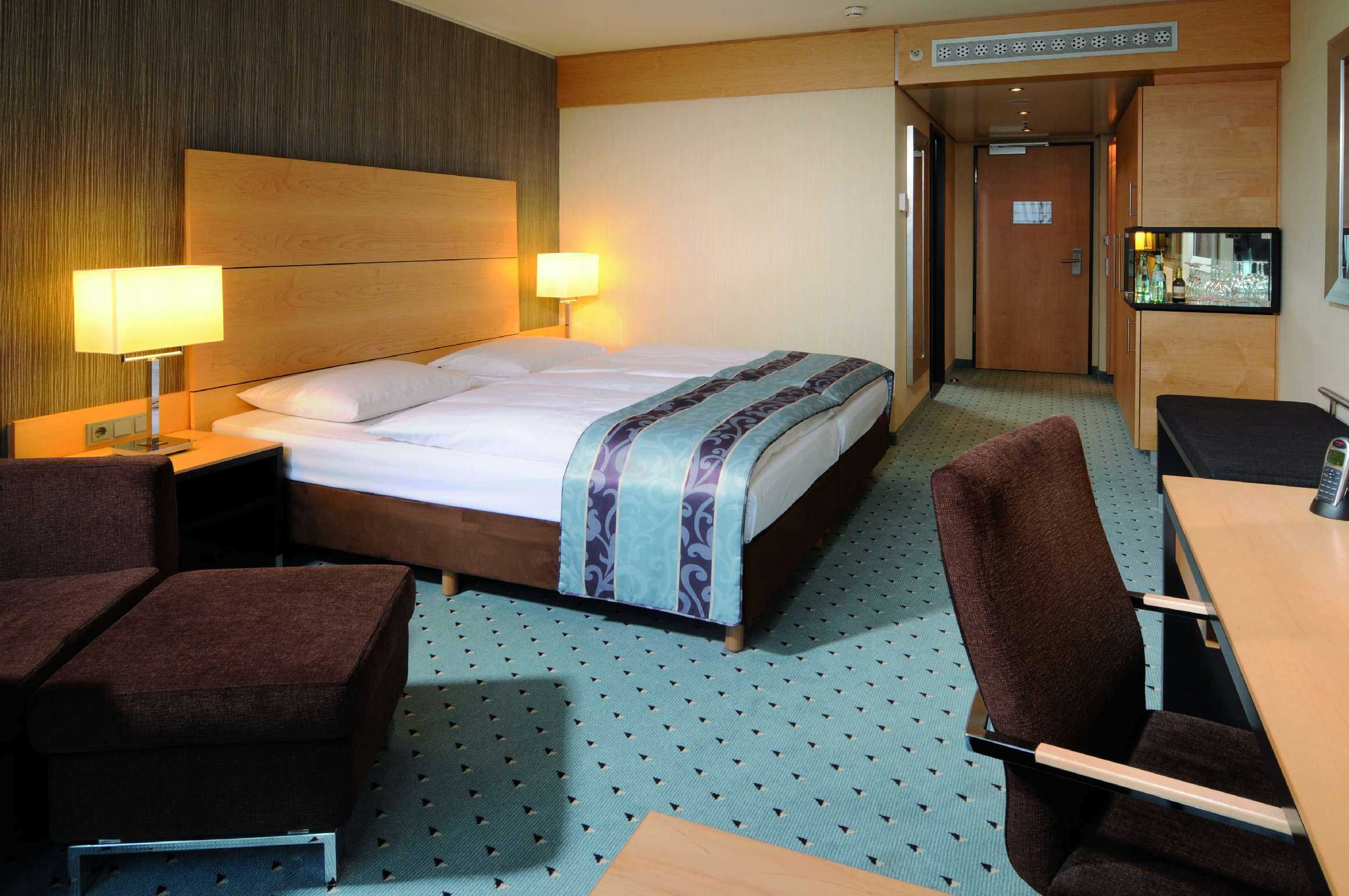 MARITIM Hotel Düsseldorf - Hotelbild 1